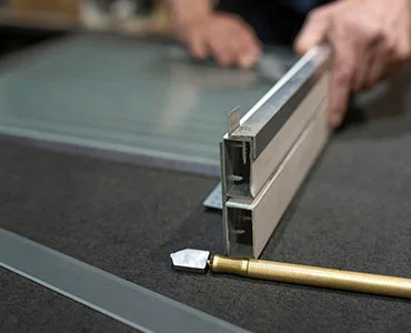 glass repairs and glass replacement in Brampton